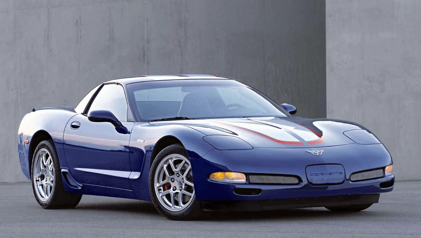Click to Enlarge-Esc to Close Corvette Generations/C5/C5 2004 Blue Z06 Com Edn Front.webp